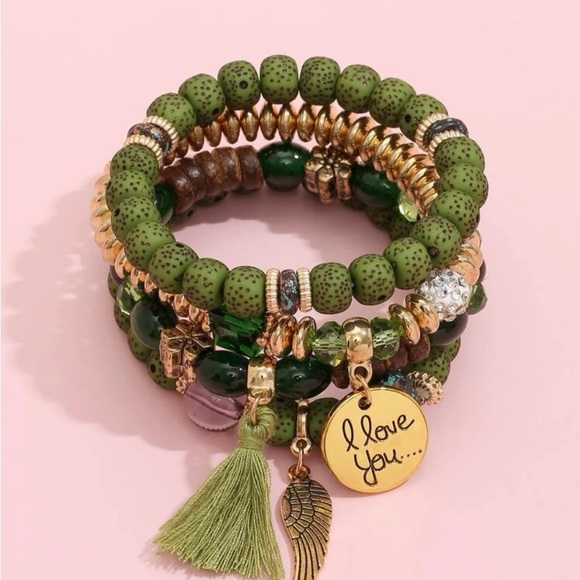 Jewelry - 3/$25 Fashion bracelet